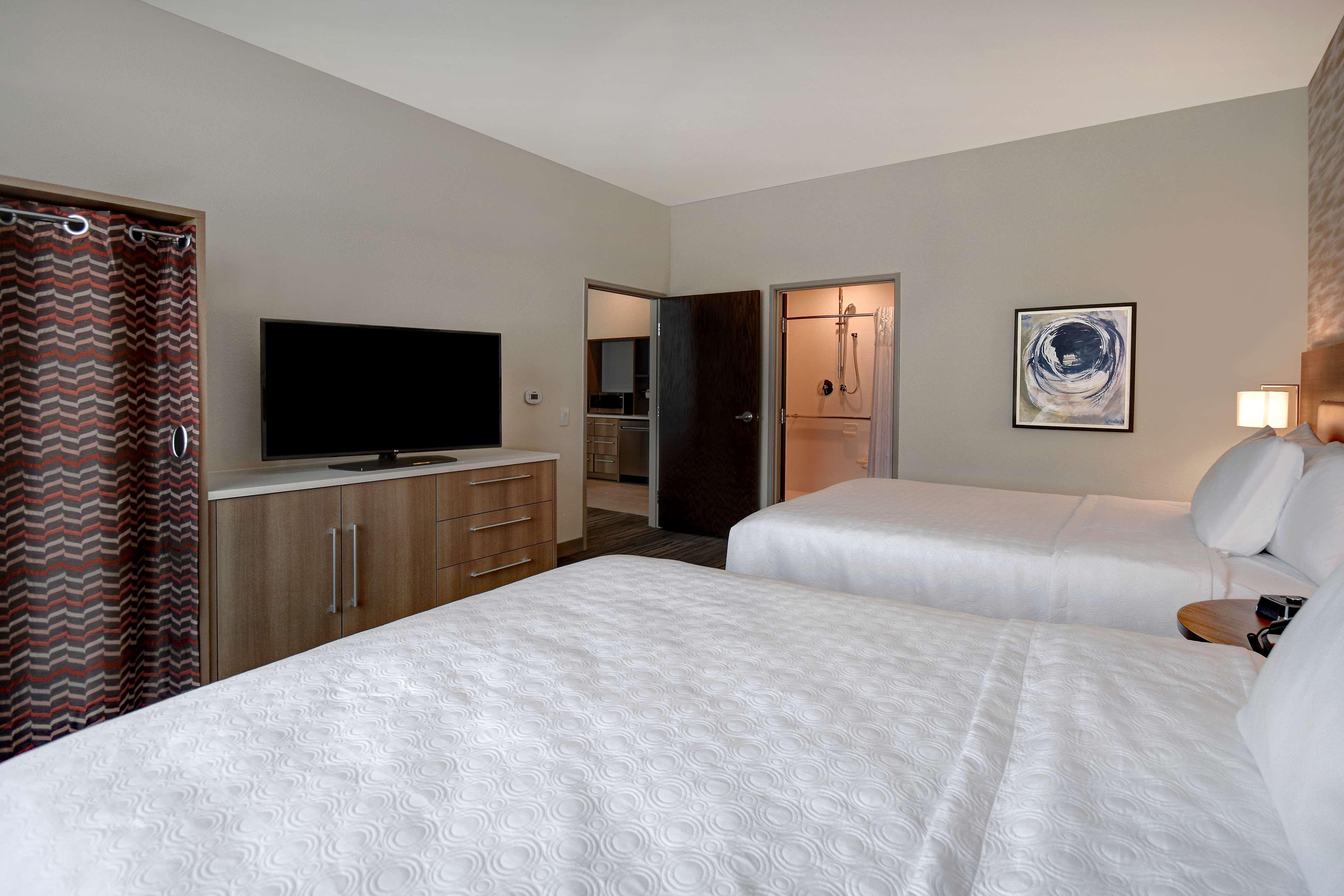 Home2 Suites By Hilton Kalamazoo Downtown, Mi Exterior photo